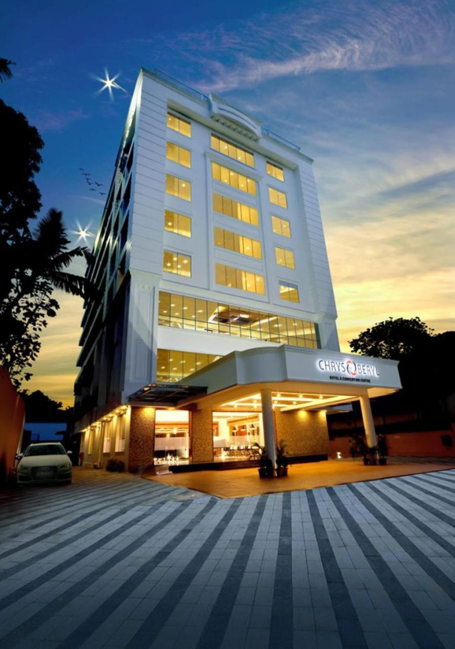 Hotel Chrysoberyl Kottayam Exterior foto